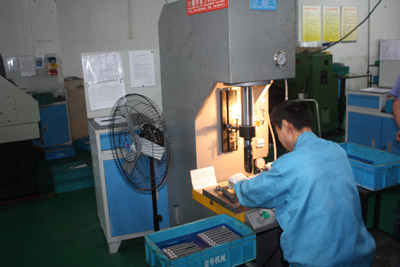 �O(sh��)��4